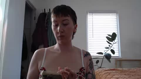 Ellie Rowyn online show from February 11, 7:18 pm