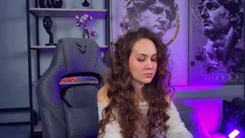 Elin online show from March 25, 9:49 am