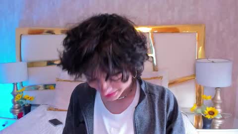 elliotvolkov online show from January 11, 2:34 pm