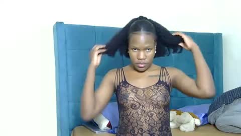 elllanna online show from July 4, 12:09 pm