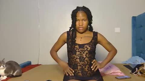 elllanna online show from February 22, 11:35 am