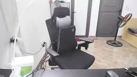 ellsa9x online show from October 31, 5:08 am