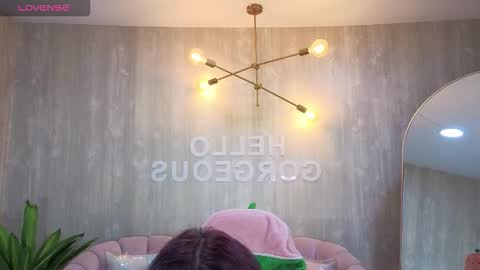 Snapshot of elody_a chatting on October 19, 3:00 am Elody online show from October 19, 3:00 am