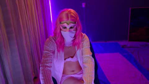 ElowenStarshade online show from September 10, 8:21 pm