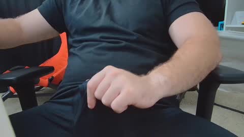 Snapshot of eltanke2206 chatting on September 18, 8:02 pm alexgarg online show from September 18, 8:02 pm