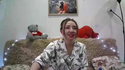 ElvinaSweet online show from November 17, 6:16 am