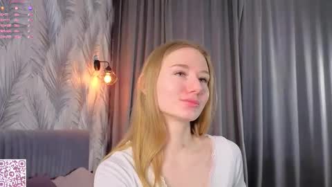 Alex online show from February 18, 3:17 am