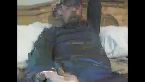 Snapshot of elwooood7 chatting on March 3, 4:36 pm elwooood7 online show from March 3, 4:36 pm