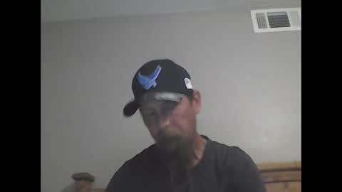 Snapshot of elwooood7 chatting on March 9, 12:42 pm elwooood7 online show from March 9, 12:42 pm