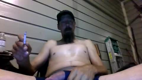 Snapshot of elwooood7 chatting on September 20, 1:03 pm elwooood7 online show from September 20, 1:03 pm