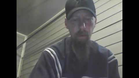 Snapshot of elwooood7 chatting on December 15, 12:49 pm elwooood7 online show from December 15, 12:49 pm