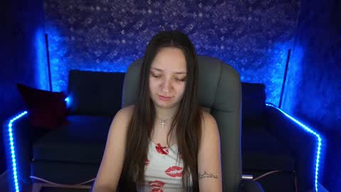 Call me Elis online show from February 5, 9:15 am