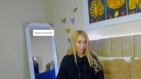 Snapshot of ema_garciaa chatting on September 24, 1:40 pm ema garcia  online show from September 24, 1:40 pm