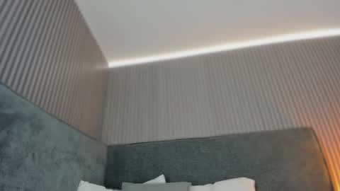 emelie_89 online show from February 10, 11:46 am