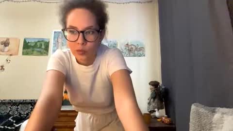 Mabel online show from March 11, 11:24 am