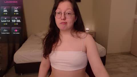 Emi online show from January 16, 3:32 pm