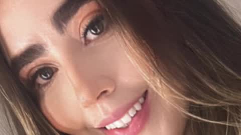 emi_royse online show from January 13, 6:26 pm