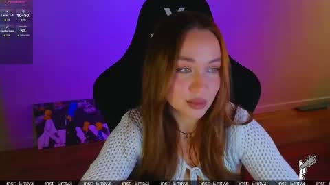 Emili online show from May 5, 11:27 am