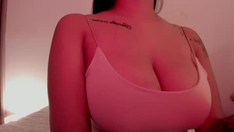 Emilia Big Boobs online show from January 13, 12:41 am