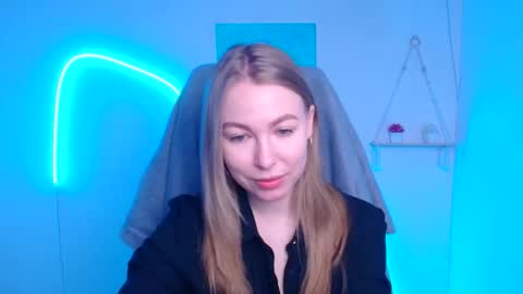 Emilia online show from January 12, 6:31 am