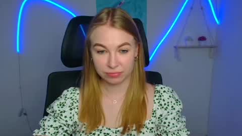 Emilia online show from July 2, 5:56 am