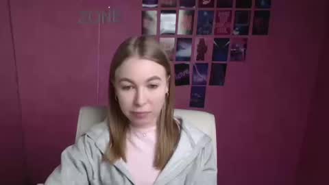 Emilia online show from March 13, 6:27 am