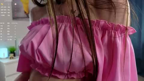 Emma online show from March 11, 10:35 pm