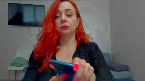 Emiliana online show from April 18, 8:49 am