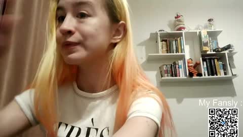 Emily online show from May 17, 11:58 pm