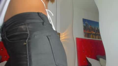 Emily online show from April 28, 1:04 pm