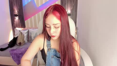 Emily online show from November 4, 2:51 pm