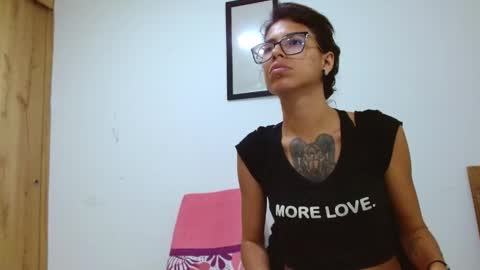 Emily online show from June 8, 1:28 am