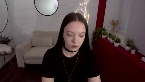 Emily online show from January 18, 6:33 am