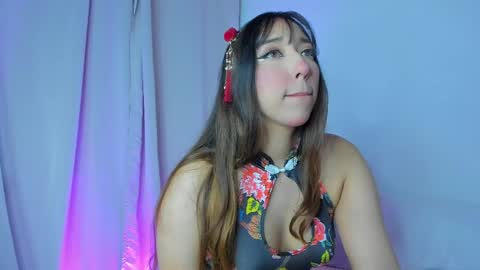 emily_walker4 online show from March 29, 3:30 am