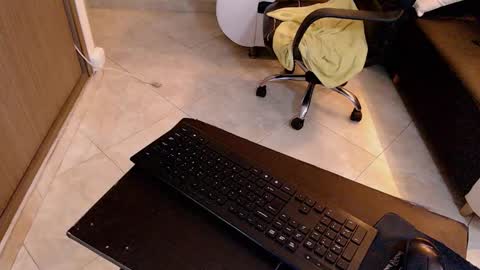 EMILY  online show from October 4, 3:37 am