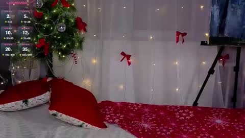 artist Emily online show from January 8, 2:17 am