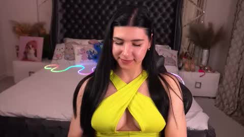 Snapshot of emilycandys chatting on September 23, 6:18 am Emy online show from September 23, 6:18 am