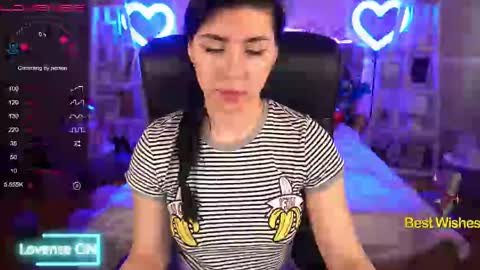 Snapshot of emilycandys chatting on February 11, 6:51 am Emy online show from February 11, 6:51 am