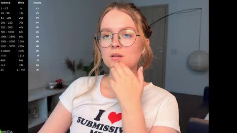 Emily  online show from April 9, 3:29 pm