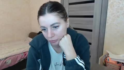 emilyfork online show from November 4, 8:26 am