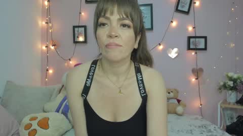 Emily online show from June 6, 10:48 pm