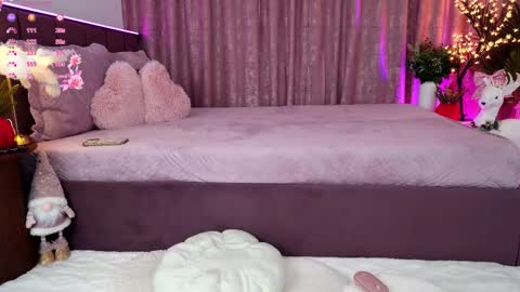 Emily  online show from December 18, 8:26 pm