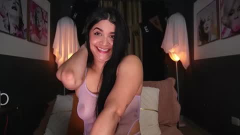 Emily Jhonson online show from November 2, 1:33 pm