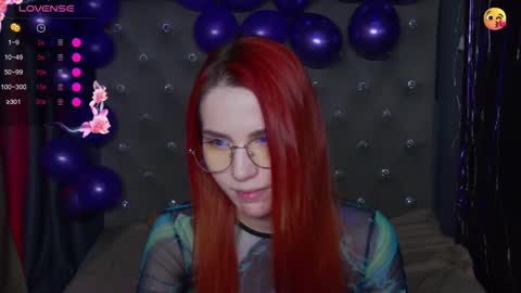EmilyKents online show from November 10, 2:36 am