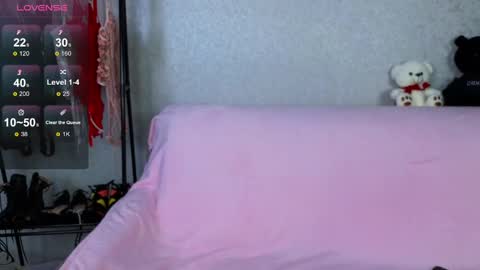 Emily Robbie online show from February 23, 4:46 pm