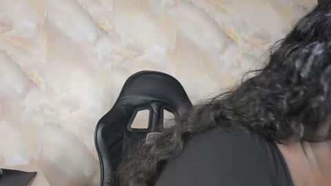 emilyrojas online show from January 8, 12:22 pm