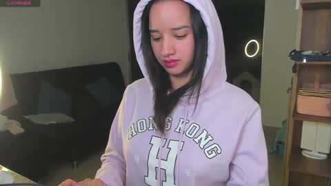 emilyrousex online show from January 2, 1:06 am