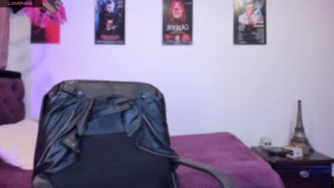  Emily Support me to have 100 likes plx online show from February 2, 6:53 pm