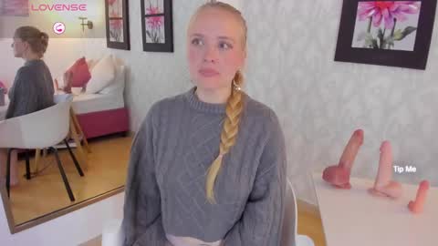 Summer 3 online show from February 23, 10:17 am