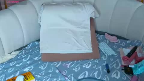 Emily wish-list  online show from July 8, 3:37 pm